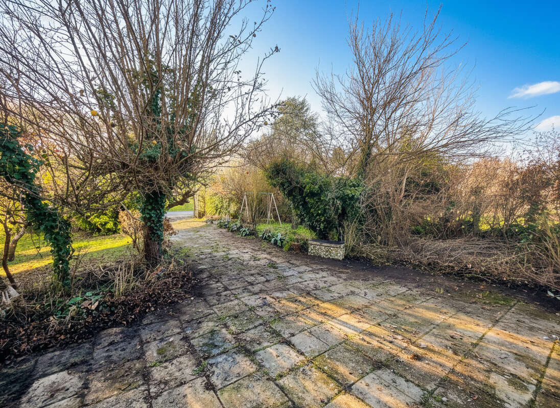 Maison à SAINT-CLAIR-DE-LA-TOUR
