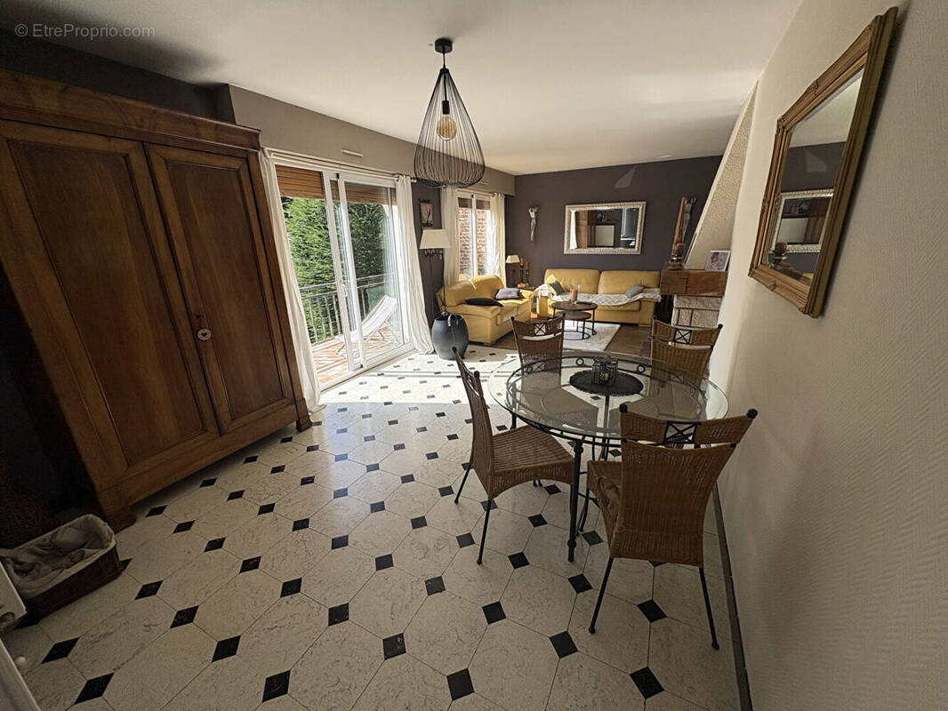 Appartement à SAINT-QUENTIN