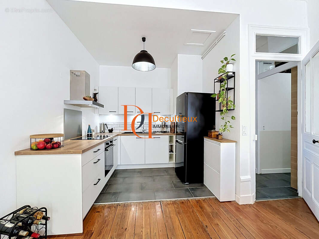 Appartement à LYON-6E