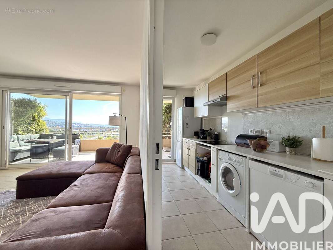Appartement 69 m² à Saint-Laurent-Du-Var  - photo 4