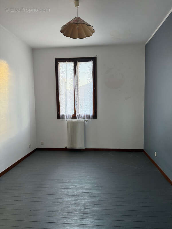 Maison à VILLENEUVE-SAINT-GEORGES