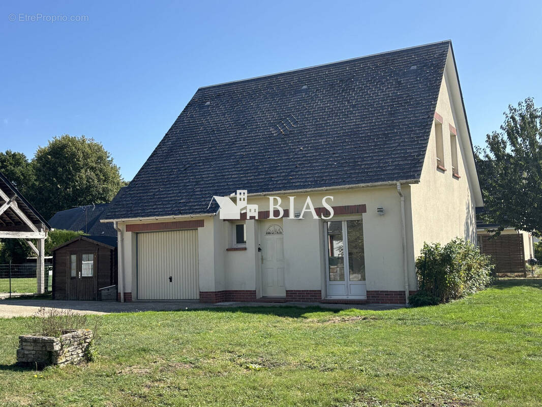 Maison à LE NEUBOURG