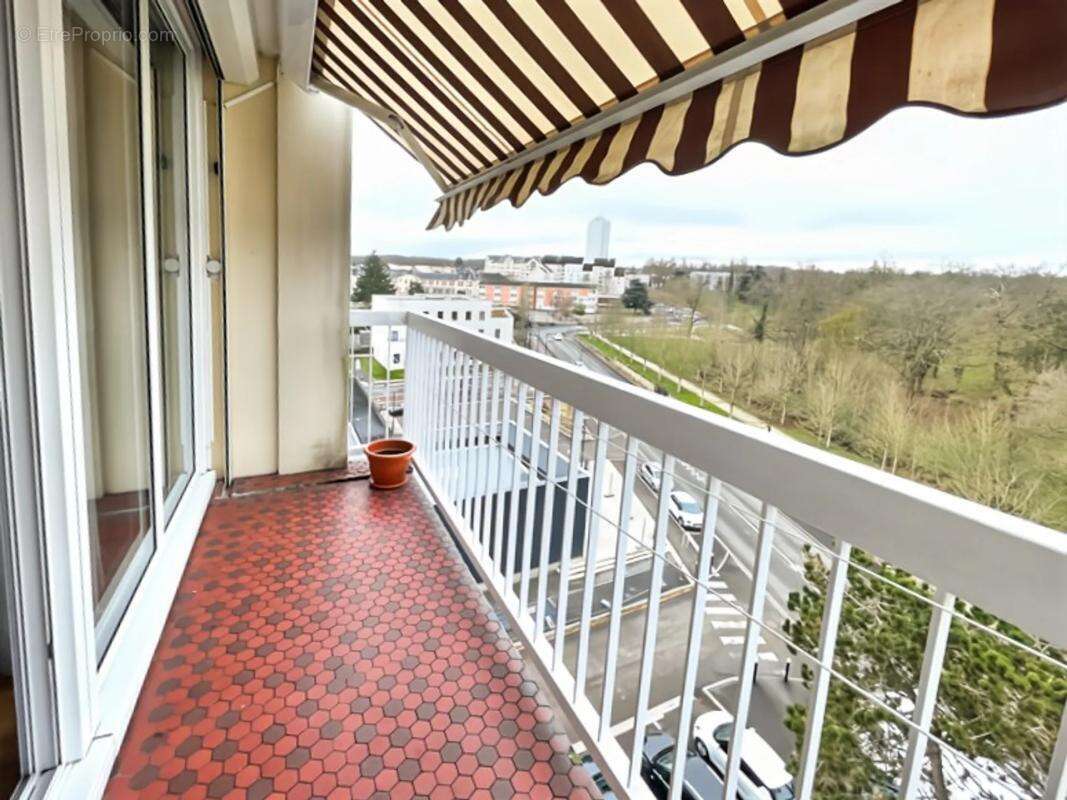 Appartement à DAMMARIE-LES-LYS