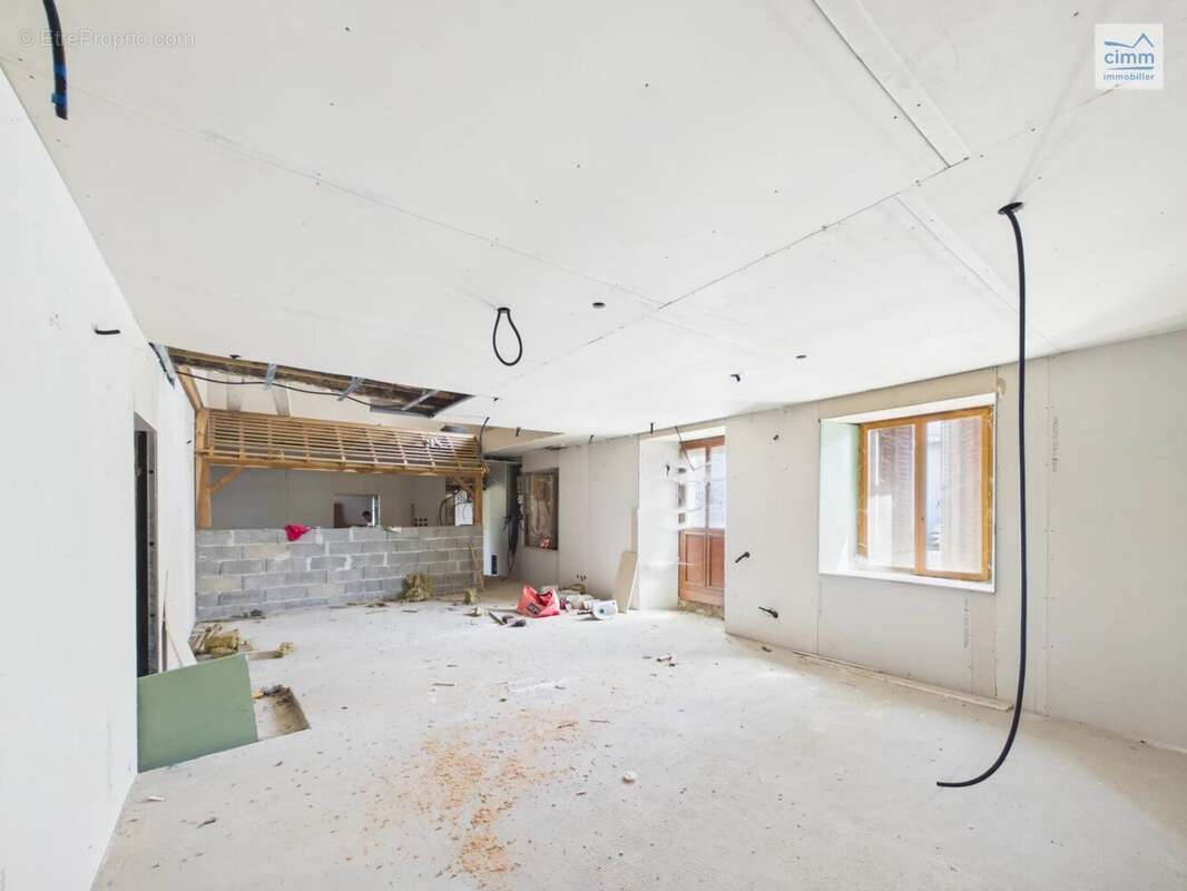 Maison de 130 m² à rénover - photo 3