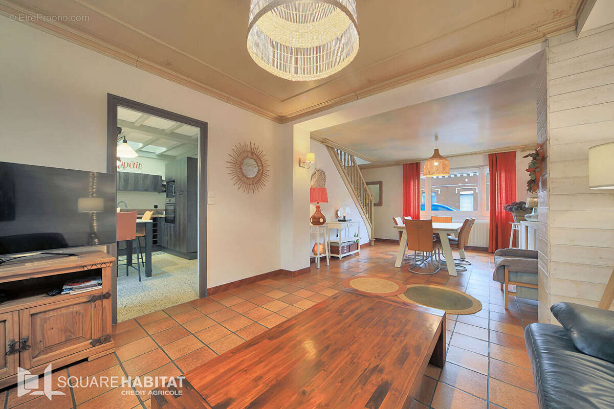 Maison à HENIN-BEAUMONT