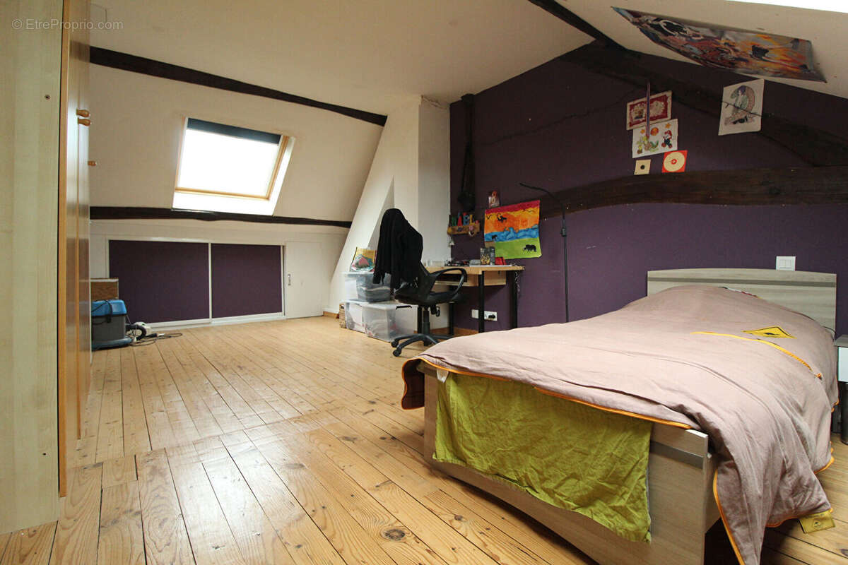 Maison à CHATEAUNEUF-EN-THYMERAIS