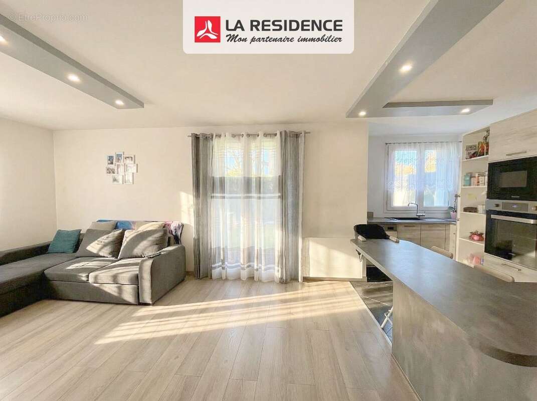 Appartement à SAINT-OUEN-L'AUMONE