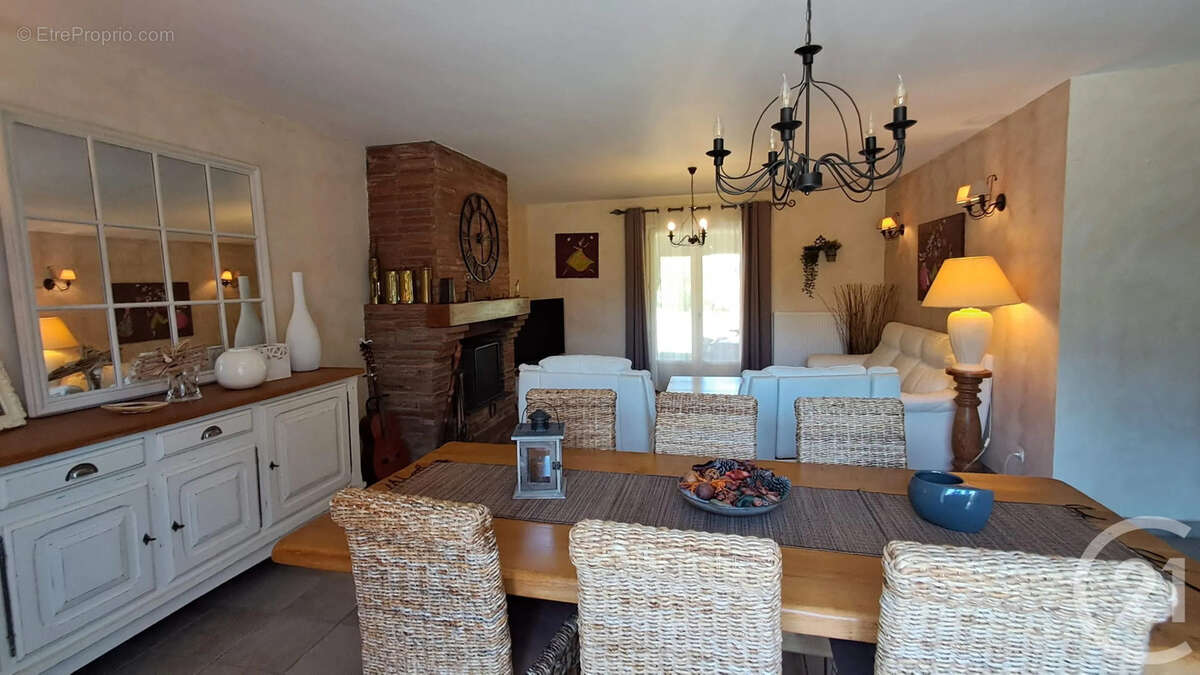Maison 160 m² à Carbonne  - photo 4