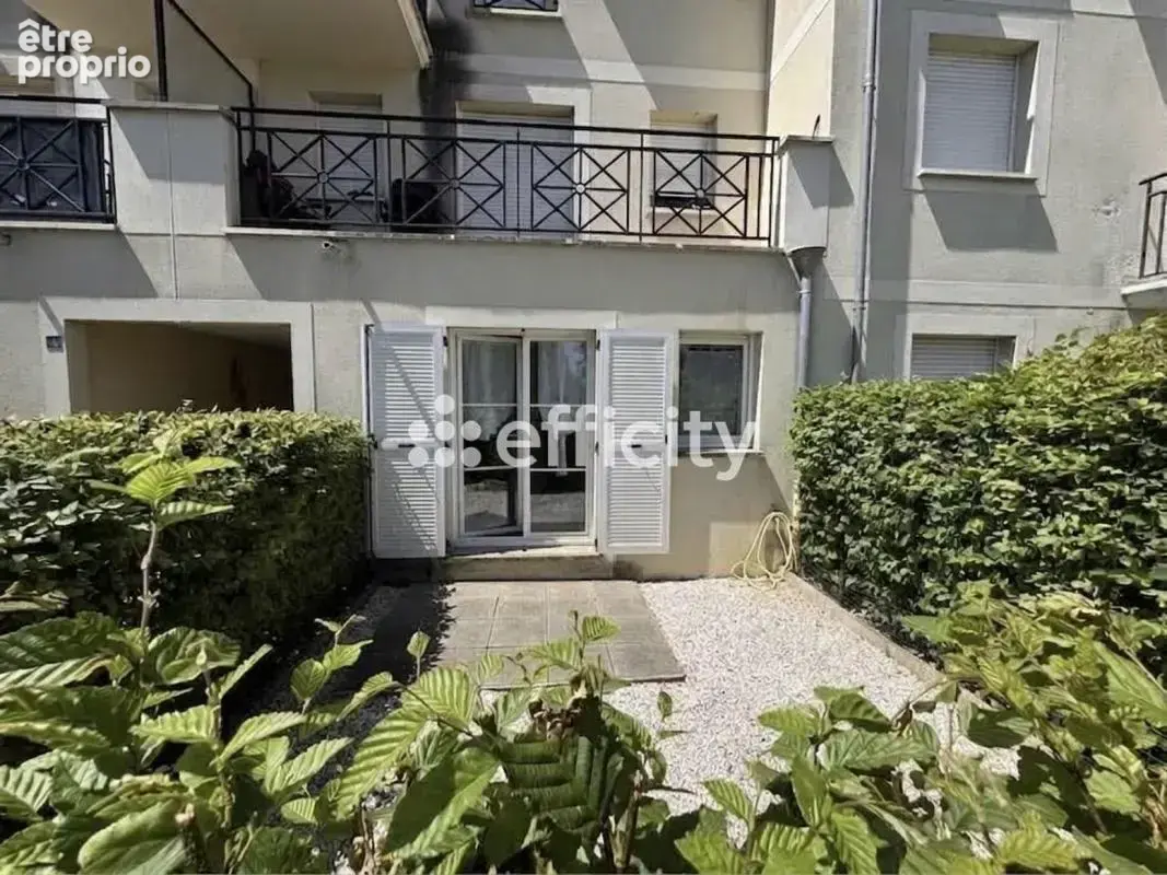 Appartement à VILLENOY