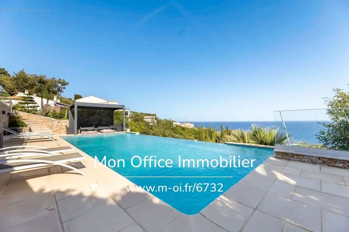 Référence : 6732-JDO. - Villa d’exception avec vue mer panoramique aux Issambres - photo 7