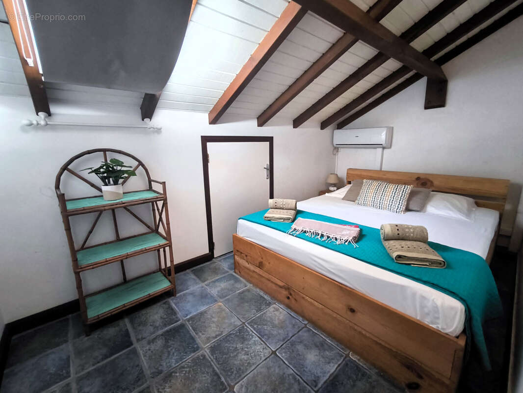 Maison à SAINTE-ANNE