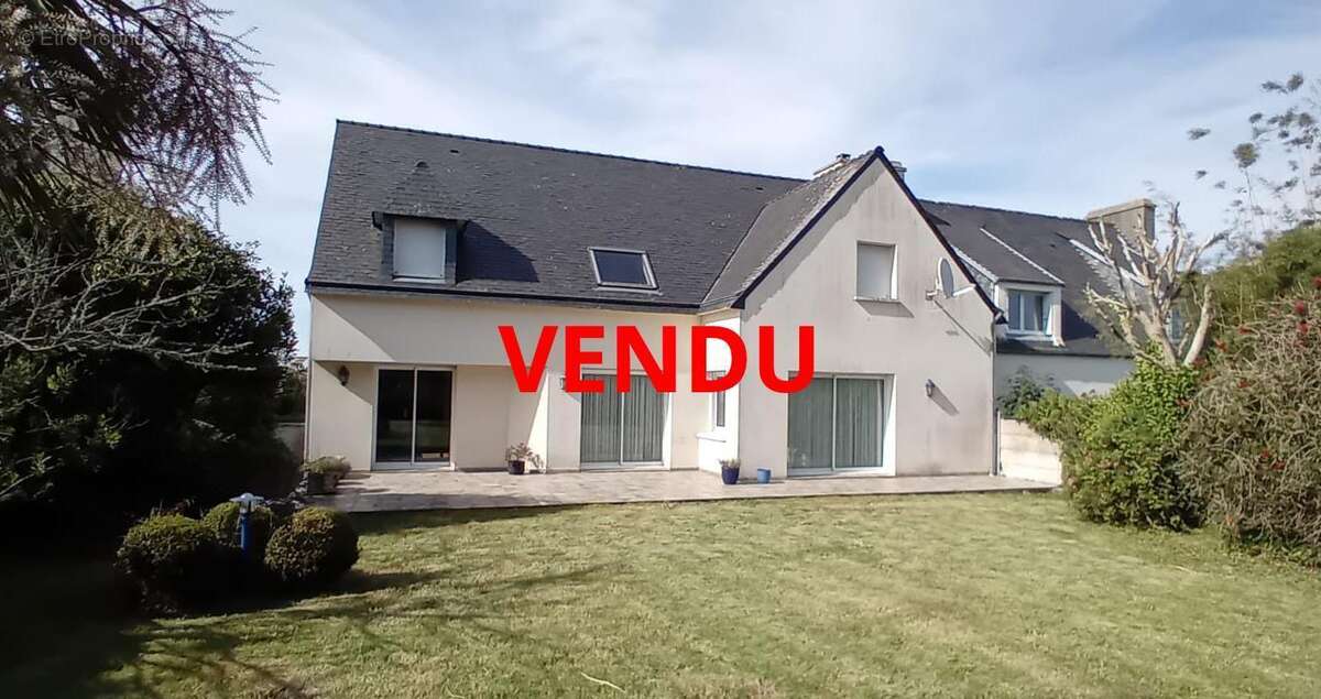 Maison à SAINT-POL-DE-LEON