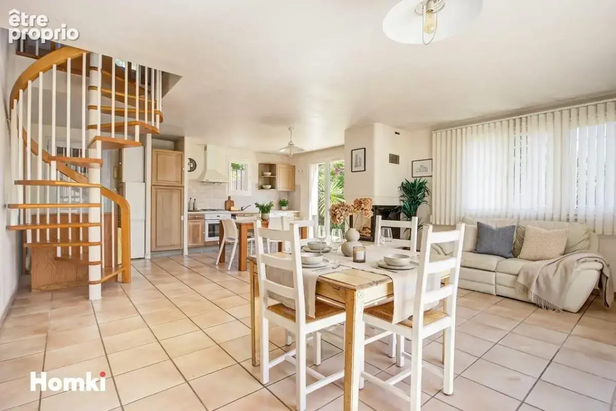 Maison/Villa T9 de 234 m² à Saint-Cyprien 66750 - photo 5