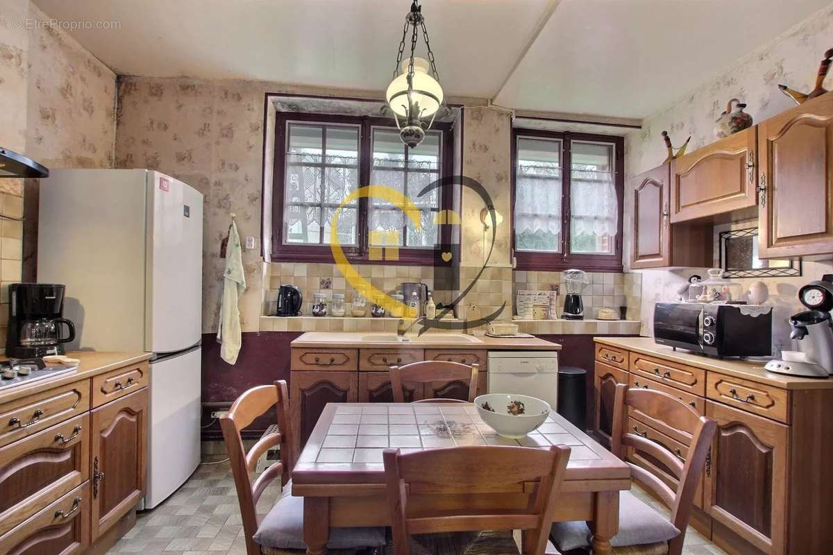 Maison à SAINT-PALAIS