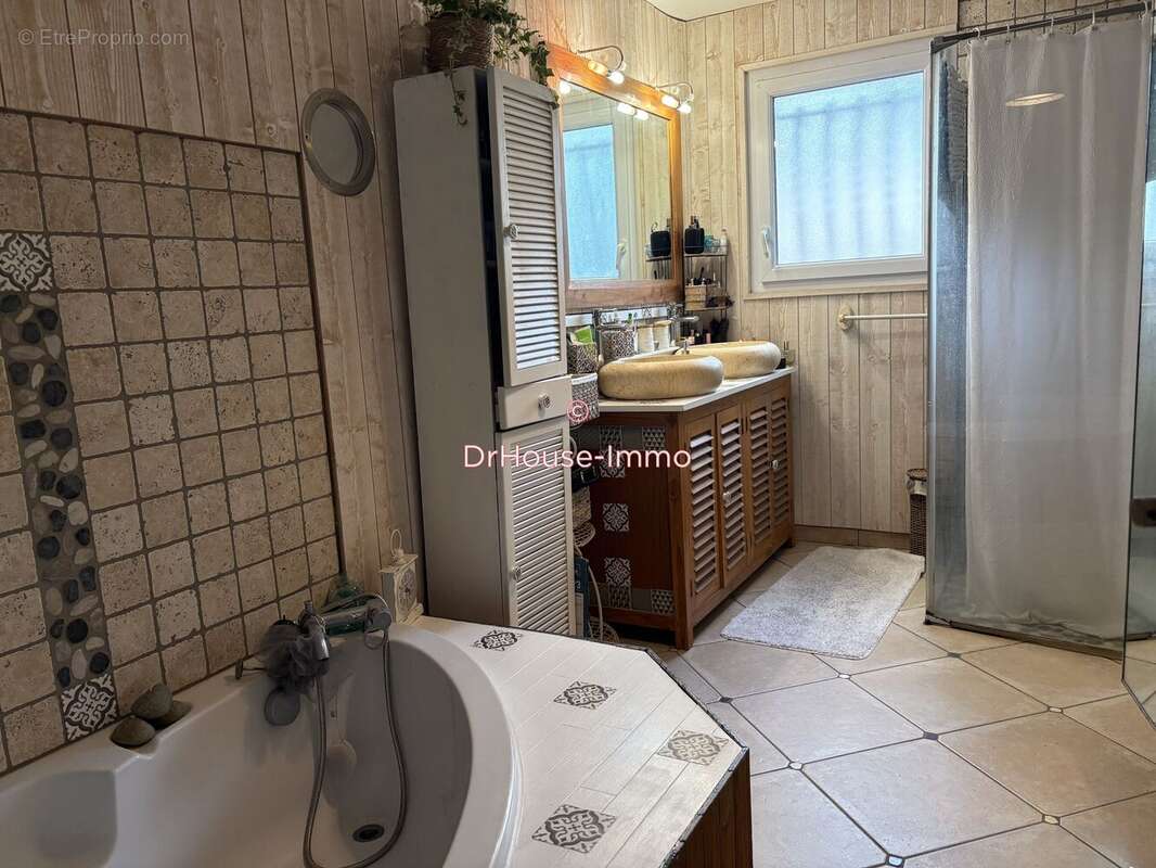Maison 142 m² à Beaumont  - photo 41