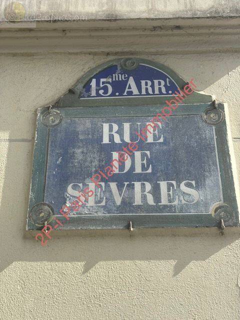 Appartement à PARIS-15E