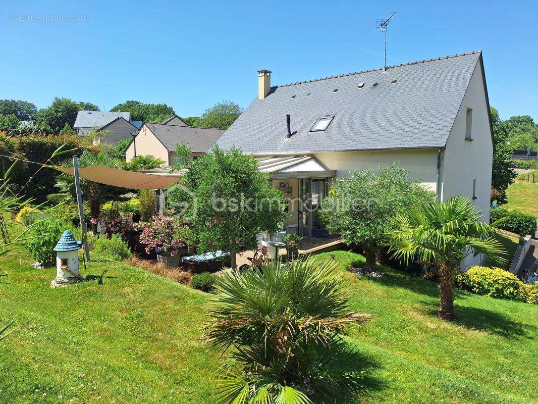 Maison familiale 6 chambres - Quartier recherché de Mayenne - photo 16
