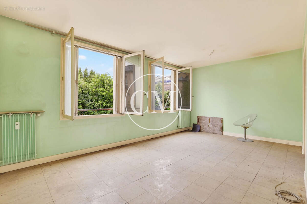 Appartement à VERSAILLES