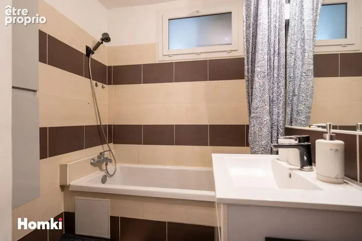 Appartement T3 de 60 m² à Avignon 84000, Avenue de Tarascon - photo 9