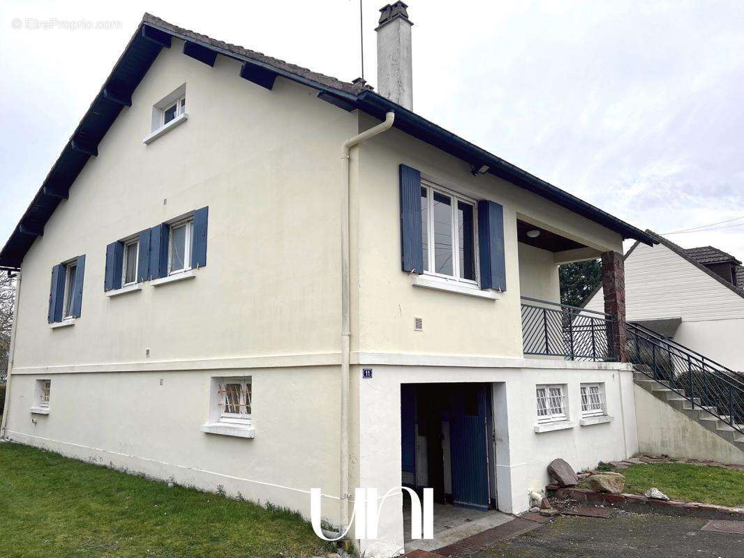 Maison à DIVES-SUR-MER