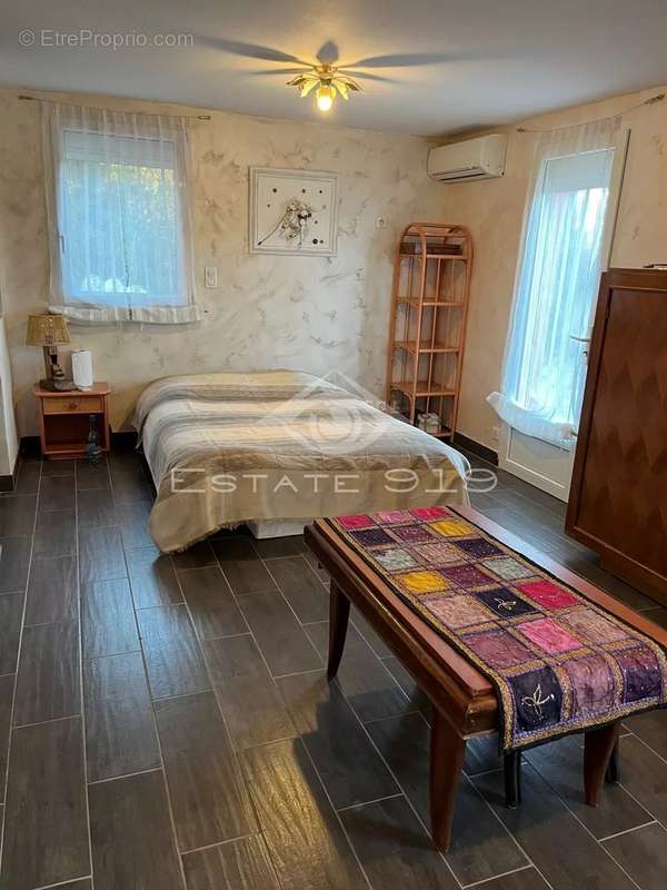 Maison à ROQUEFORT-LES-PINS