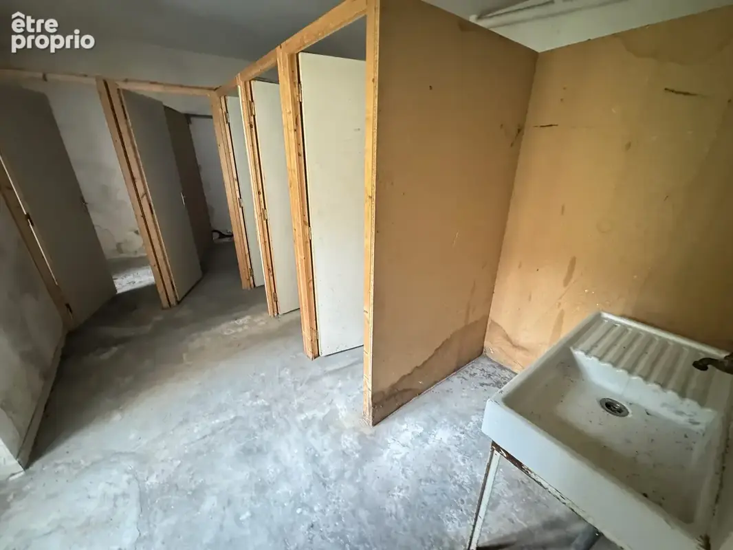 Vente Immeuble comprenant 5 appartements à rénover à MELISEY - photo 23