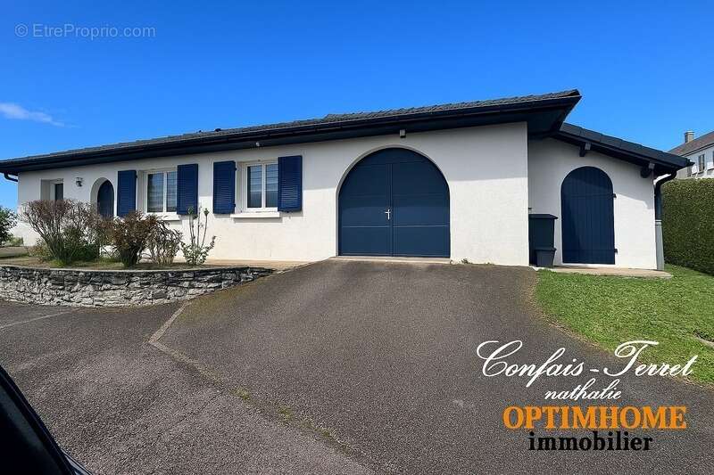 Maison à MISEREY-SALINES