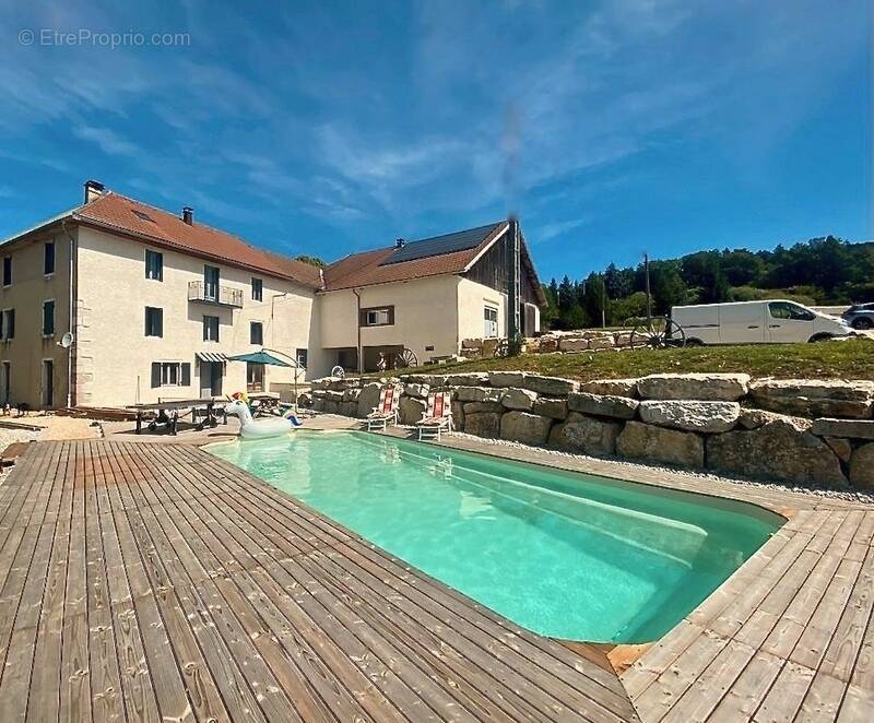 Maison à HAUTEVILLE-LOMPNES