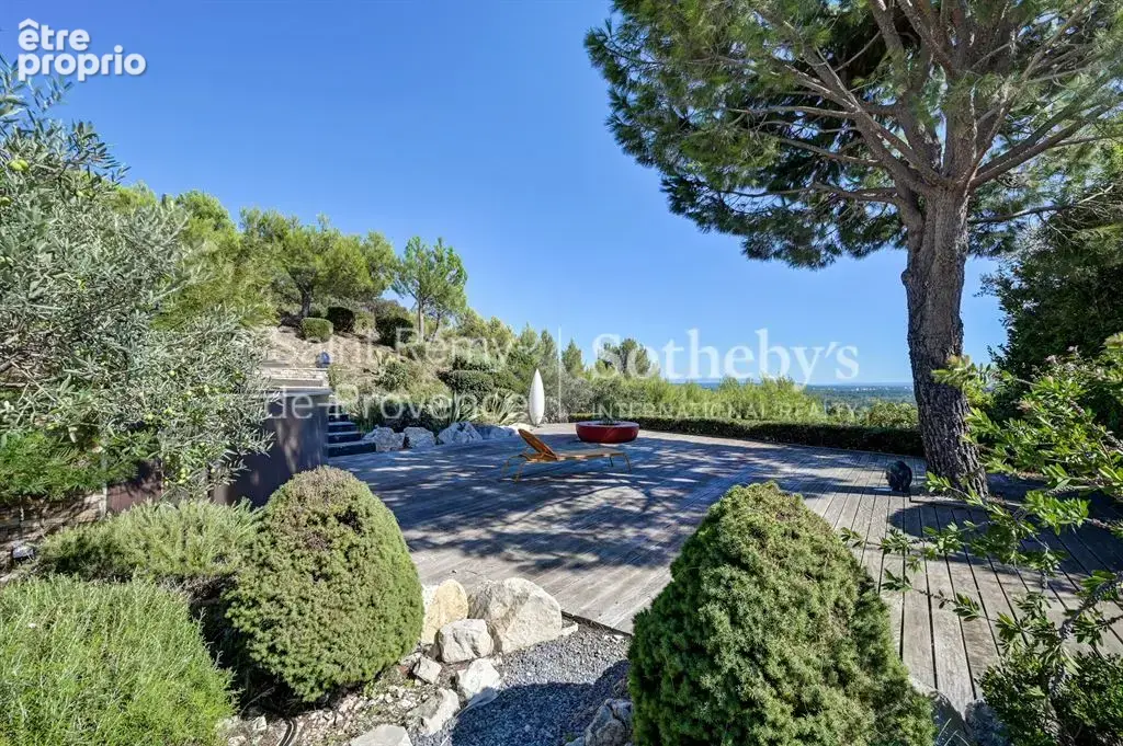 Villa d'architecte, vue panoramique et piscine a debordement - villeneuve les avignon - photo 8
