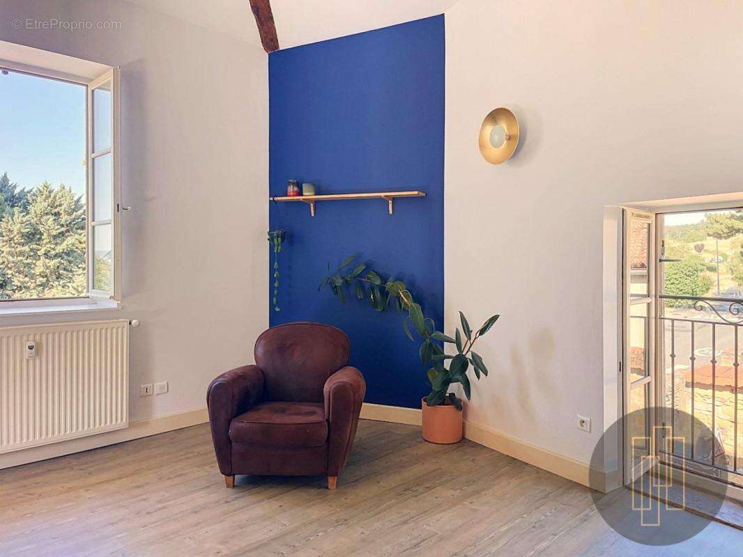 Maison en pierres dorées - 4 chambres avec jardin privatif - photo 14