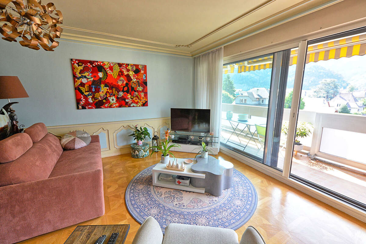 Appartement à CLUSES