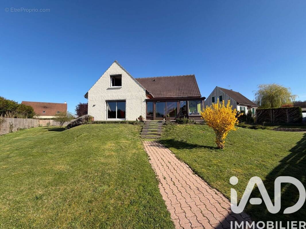 Photo 1 - Maison à LA GRANDE-PAROISSE