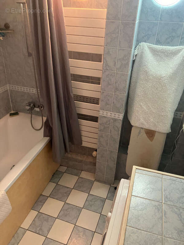 Appartement à SURESNES