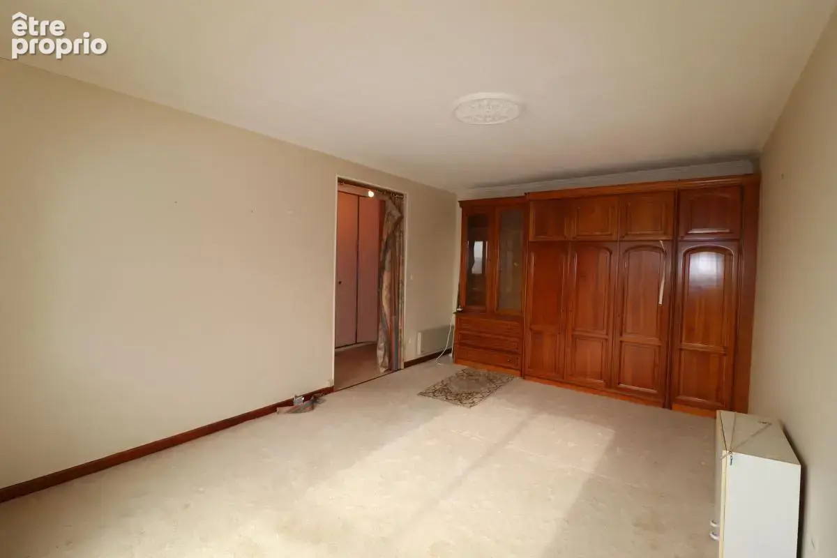 Appartement À Vendre - photo 2
