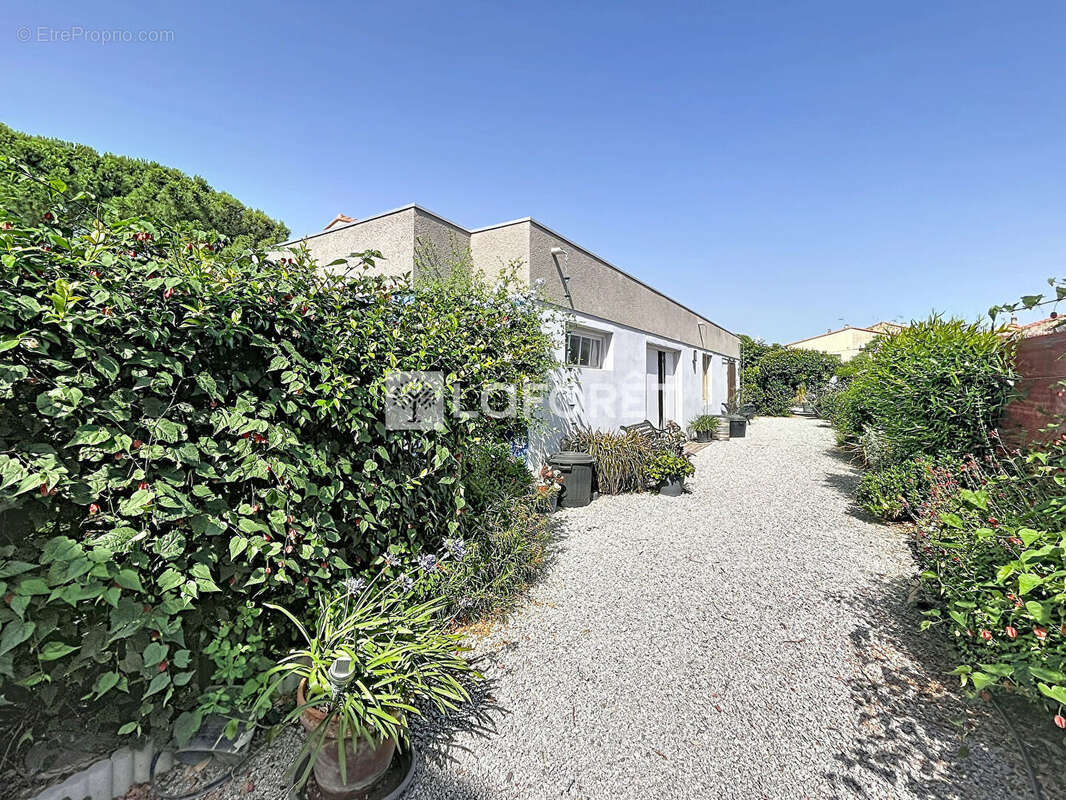 Maison à BAGES