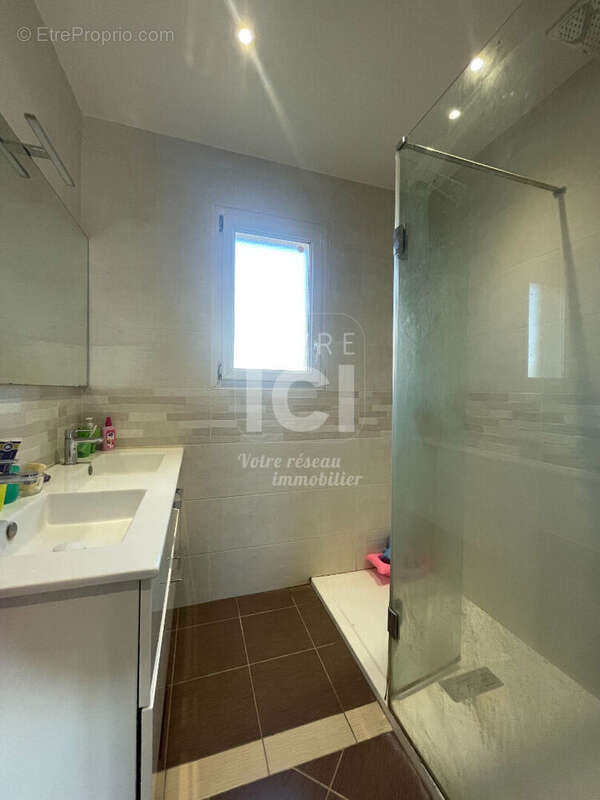 Maison à SAINT-PHILBERT-DE-BOUAINE