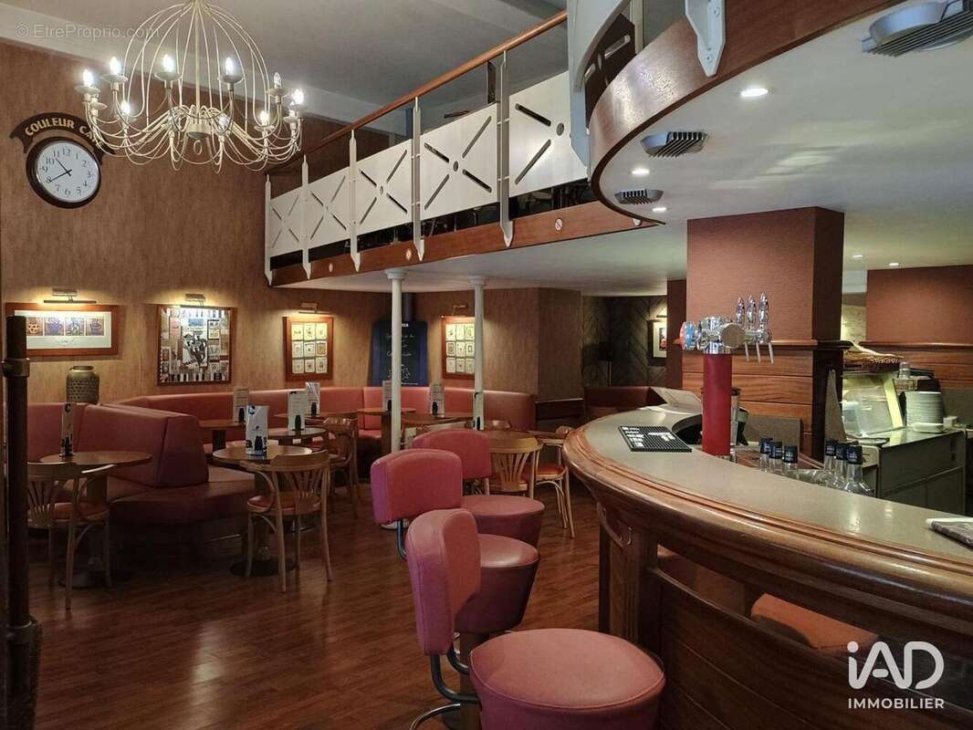 Photo 2 - Commerce à TARBES