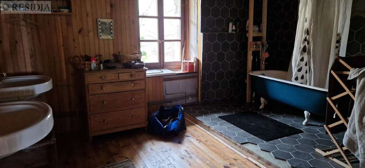 Maison à VOVRAY-EN-BORNES