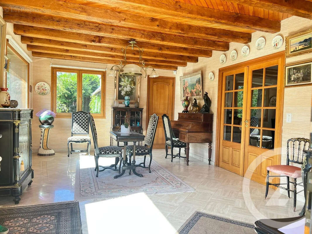 Maison à CROTH