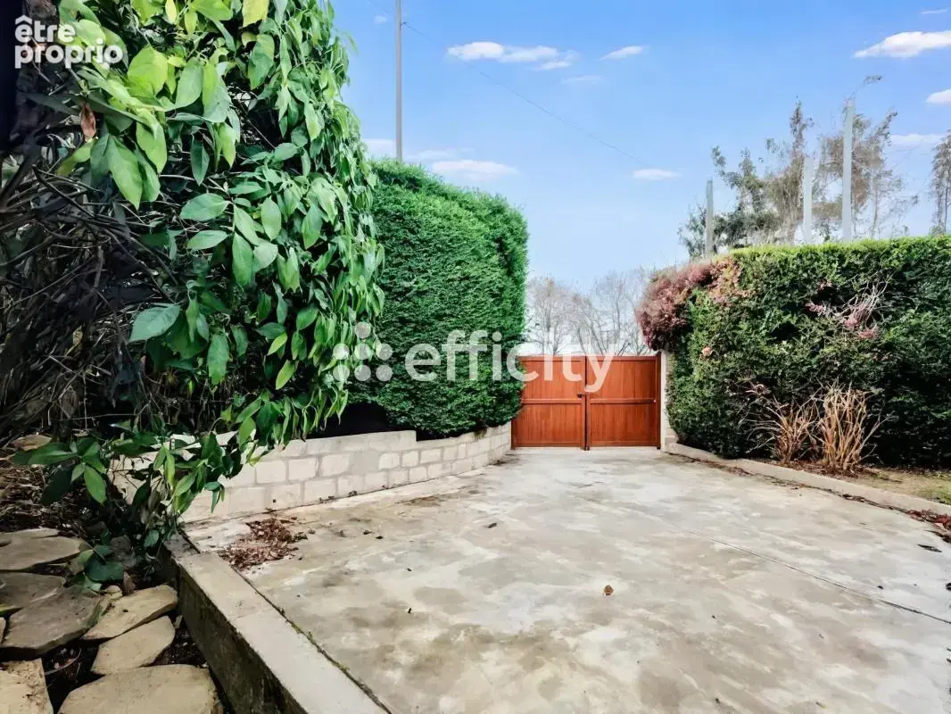 Maison 8 pièces 190 m² à vendre à La Celle-Saint-Cloud (78170) - photo 25