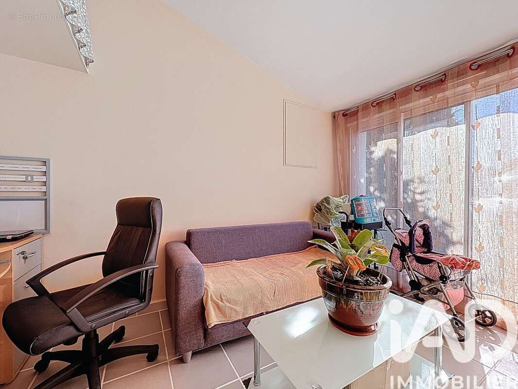 Photo 8 - Maison à CHARRON