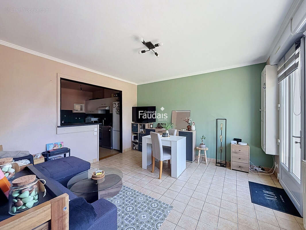 Maison 71 m² à Saint-Lo  - photo 7