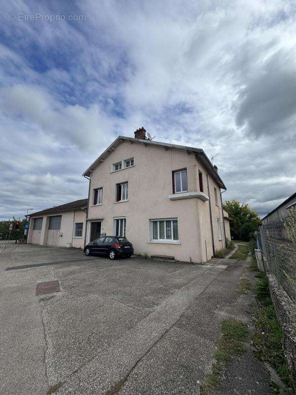 Appartement à GRIGNY