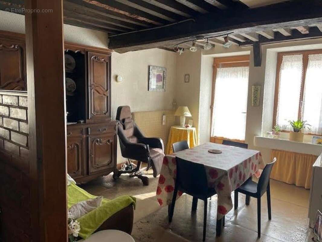 Maison 227 m² à Vanvey  - photo 9