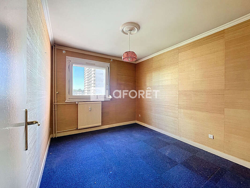 Appartement à RILLIEUX-LA-PAPE
