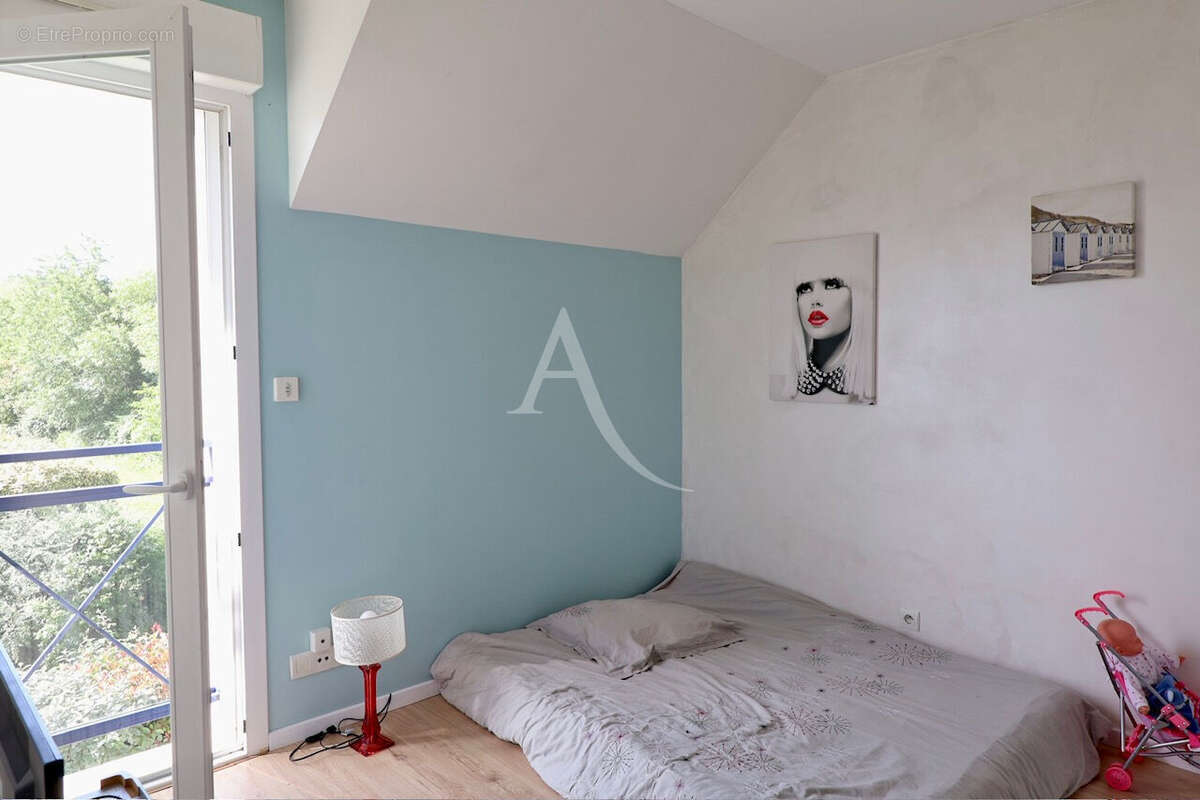 Maison à LES PONTS-DE-CE