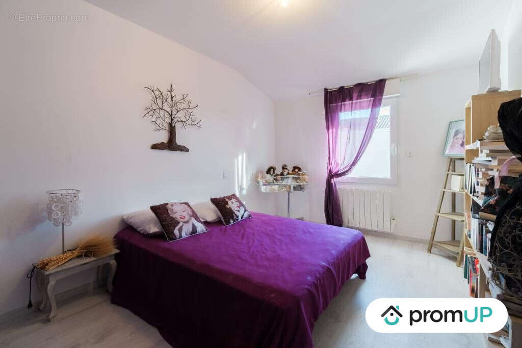 Maison à ROUSSILLON