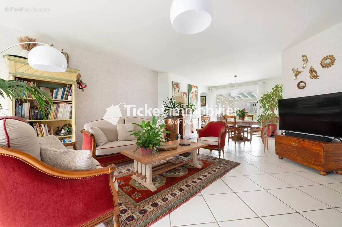 Maison à VILLENEUVE-SUR-LOT