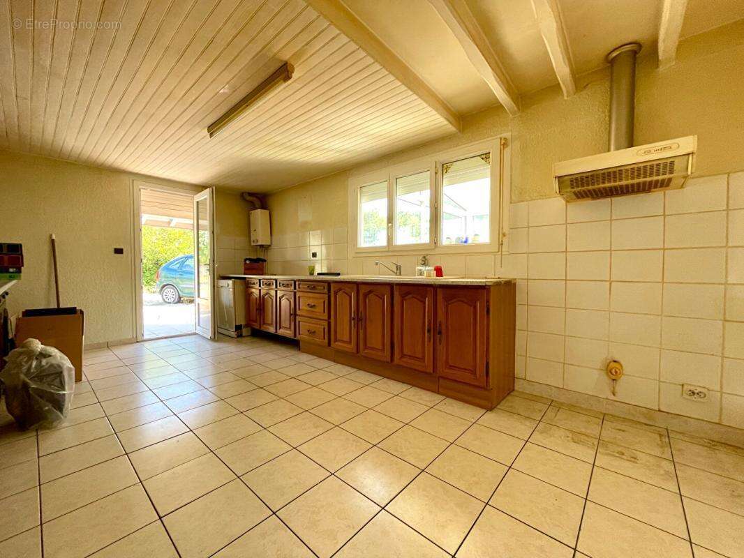 Maison Cestas 6 pièce(s) 140 m2 - photo 4