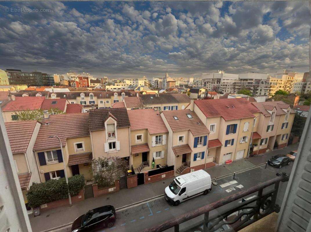 Appartement à GENNEVILLIERS
